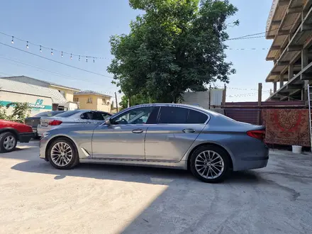 BMW 530 2018 года за 14 300 000 тг. в Шымкент – фото 5