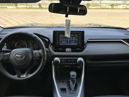 Toyota RAV4 2019 года за 12 200 000 тг. в Актау – фото 8