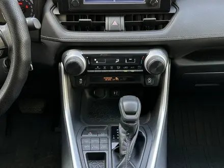 Toyota RAV4 2019 года за 12 200 000 тг. в Актау – фото 9