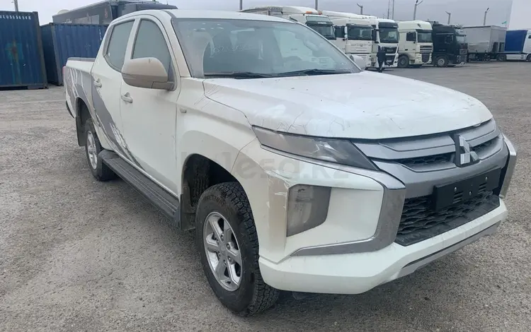 Mitsubishi L200 2023 годаүшін12 600 000 тг. в Актобе