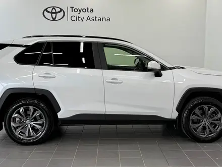 Toyota RAV4 Prestige+ 2023 года за 17 490 000 тг. в Астана – фото 18