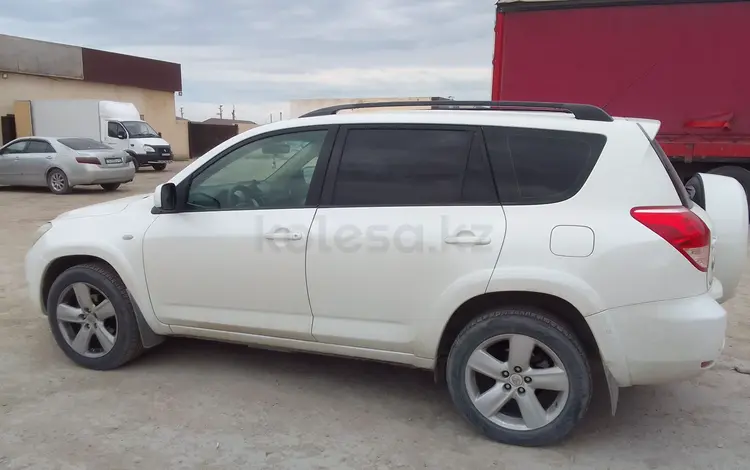 Toyota RAV4 2008 года за 6 800 000 тг. в Актау