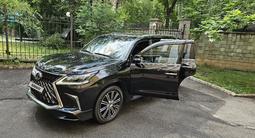 Lexus LX 570 2018 годаүшін47 000 000 тг. в Астана