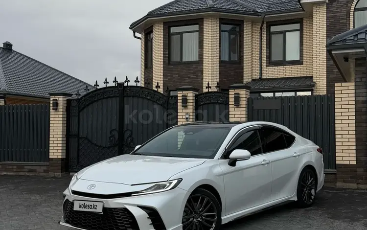 Toyota Camry 2024 года за 15 000 000 тг. в Уральск
