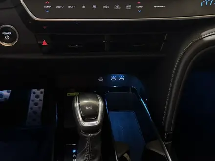 Toyota Camry 2024 года за 15 000 000 тг. в Уральск – фото 6