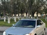 Toyota Camry 2005 годаүшін4 200 000 тг. в Караганда – фото 2
