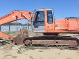 Hitachi  ZX240 2006 года за 9 900 000 тг. в Атырау – фото 2
