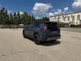 Toyota RAV4 2026 года за 26 390 000 тг. в Актобе – фото 4