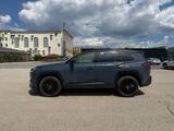 Toyota RAV4 2026 года за 26 390 000 тг. в Актобе – фото 5