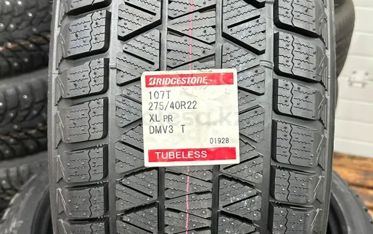 Bridgestone 275/40R22 DMV3 за 300 000 тг. в Алматы