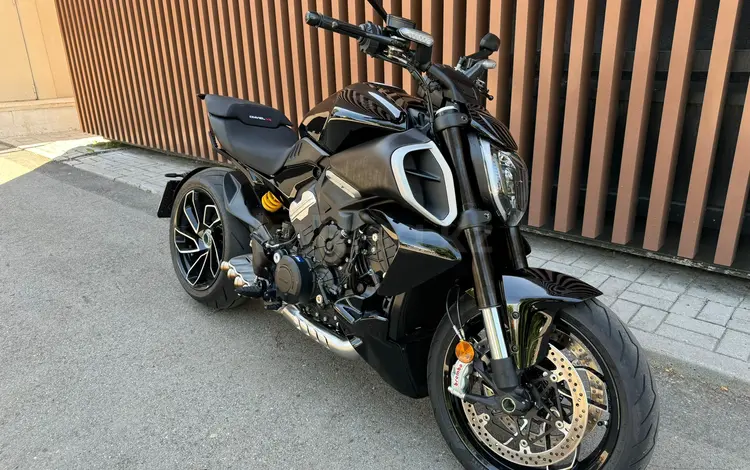 Ducati  Diavel V4 2025 года за 22 700 000 тг. в Алматы