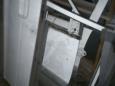 Дверь за 1 000 тг. в Алматы