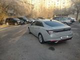 Hyundai Elantra 2021 года за 11 300 000 тг. в Алматы – фото 2