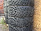 Goodyear Ultra Grip ice arctic 265/65R17 112T за 60 000 тг. в Алматы