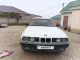 BMW 520 1992 года за 800 000 тг. в Актау – фото 2