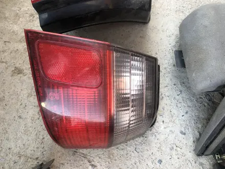 Задний стоп Mitsubishi Galant 8 (универсал) за 10 000 тг. в Шымкент – фото 3
