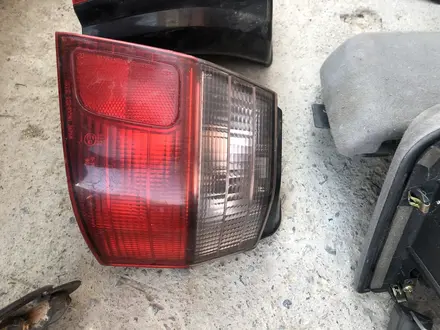Задний стоп Mitsubishi Galant 8 (универсал) за 10 000 тг. в Шымкент – фото 4