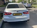 Toyota Camry 2019 годаүшін13 000 000 тг. в Алматы – фото 2