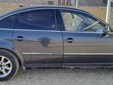 Volkswagen Passat 2003 годаfor2 500 000 тг. в Актау – фото 5