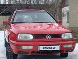 Volkswagen Golf 1998 годаүшін2 300 000 тг. в Арысь