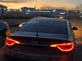 Hyundai Sonata 2014 годаfor7 300 000 тг. в Астана – фото 3