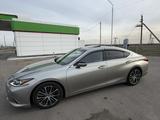 Lexus ES 250 2022 года за 20 000 000 тг. в Астана – фото 5