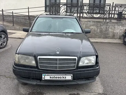 Mercedes-Benz C 280 1994 года за 1 200 000 тг. в Алматы
