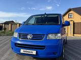 Volkswagen Caravelle 2005 года за 7 600 000 тг. в Караганда