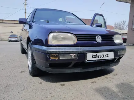 Volkswagen Golf 1995 года за 1 900 000 тг. в Алматы – фото 7