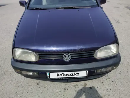 Volkswagen Golf 1995 года за 1 900 000 тг. в Алматы – фото 9