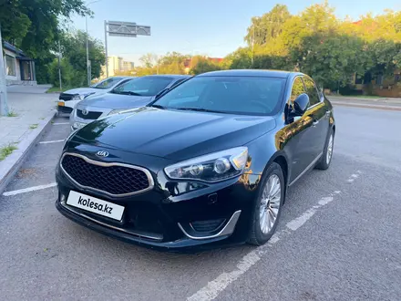 Kia Cadenza 2015 года за 8 500 000 тг. в Астана – фото 2