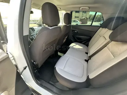 Chevrolet Tracker 2020 года за 7 200 000 тг. в Шымкент – фото 12
