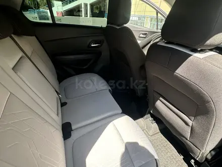 Chevrolet Tracker 2020 года за 7 200 000 тг. в Шымкент – фото 13