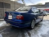 BMW 528 1998 годаүшін3 450 000 тг. в Алматы – фото 3
