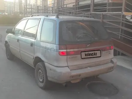 Mitsubishi Space Wagon 1996 года за 1 000 000 тг. в Кокшетау – фото 2