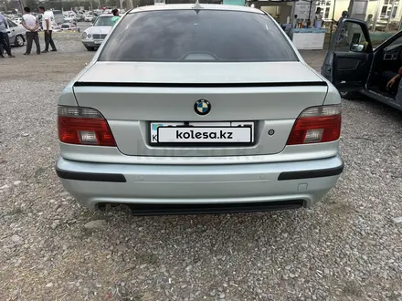 BMW 523 1996 года за 2 600 000 тг. в Шымкент – фото 4