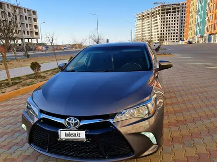 Toyota Camry 2017 года за 6 700 000 тг. в Актау – фото 2