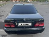 Mercedes-Benz E 280 1998 года за 3 000 000 тг. в Астана – фото 5