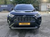 Toyota RAV4 2021 года за 14 900 000 тг. в Усть-Каменогорск