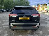 Toyota RAV4 2021 года за 14 900 000 тг. в Усть-Каменогорск – фото 5
