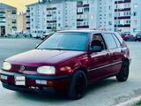 Volkswagen Golf 1992 годаүшін1 600 000 тг. в Уральск
