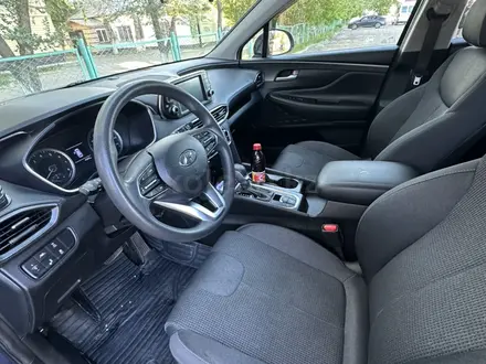 Hyundai Santa Fe 2018 года за 11 390 000 тг. в Астана – фото 10