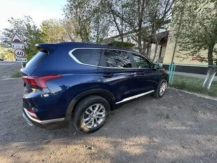 Hyundai Santa Fe 2018 года за 11 390 000 тг. в Астана – фото 5