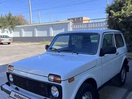 ВАЗ (Lada) Lada 2121 2011 года за 3 000 000 тг. в Шымкент – фото 6