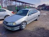 Toyota Avensis 2001 годаүшін2 300 000 тг. в Алматы