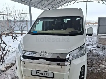 Toyota Hiace 2019 года за 20 300 000 тг. в Уральск – фото 2