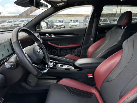Geely Coolray 2024 года за 10 350 000 тг. в Атырау – фото 11