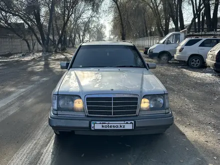 Mercedes-Benz E 280 1995 года за 2 300 000 тг. в Алматы – фото 9