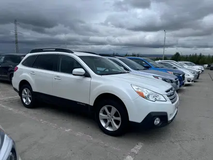 Subaru Outback 2013 года за 5 300 000 тг. в Актау – фото 2