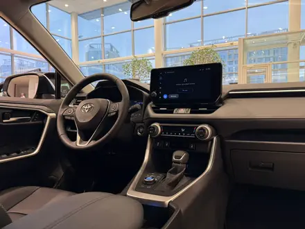 Toyota RAV4 Luxe 2025 года за 22 490 000 тг. в Астана – фото 8